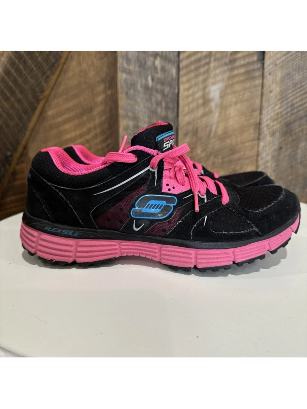 Skechers Synergy Sandlot Womens 7.5 Black Shoes Alloy Toe Slip Resistant